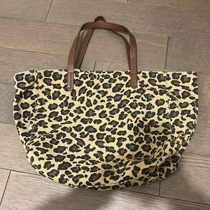 Gap leopard print textured cotton tote